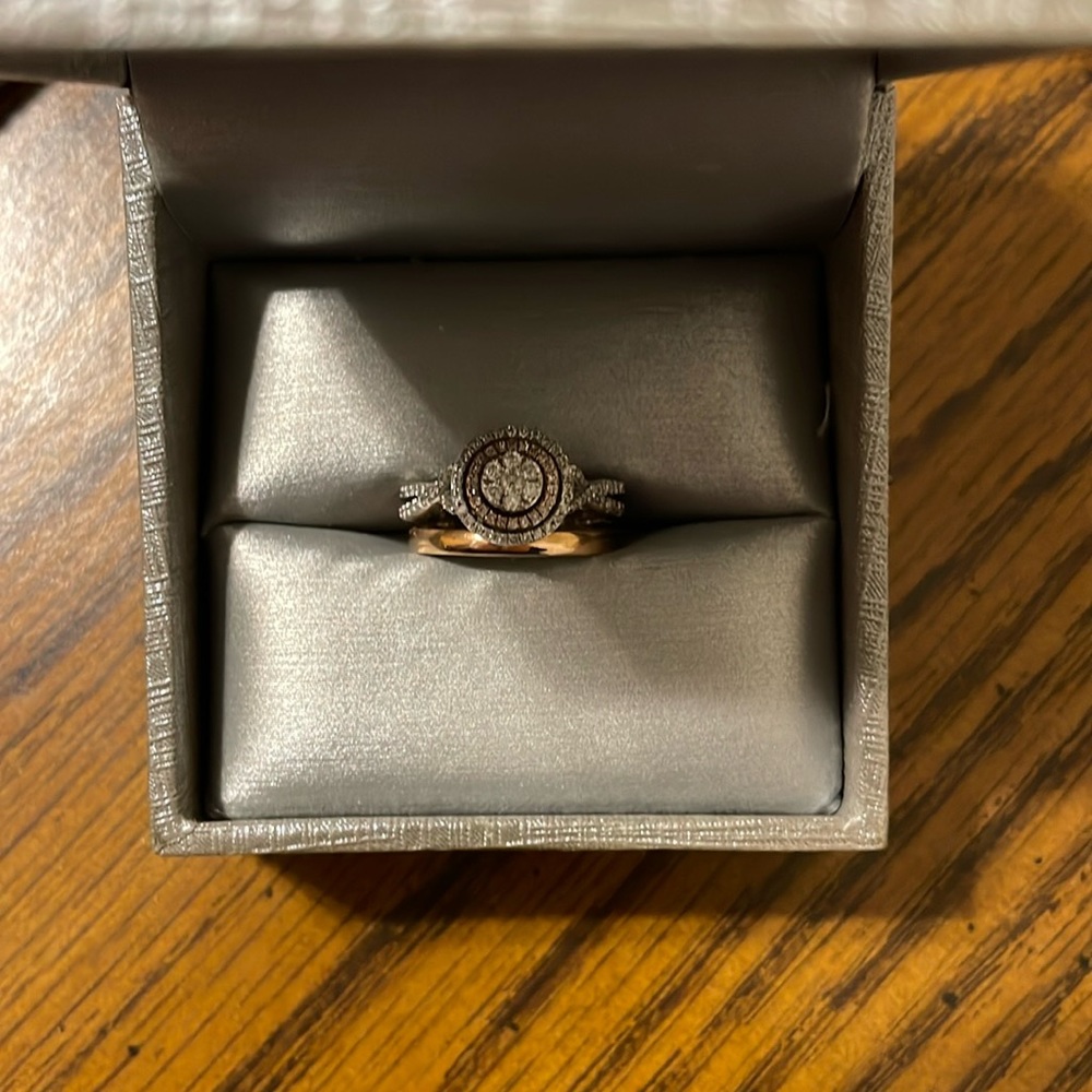 Wedding Ring Set